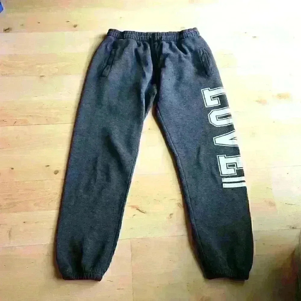 Ardene  Grey skinny jogging pants "Love" on leg US S